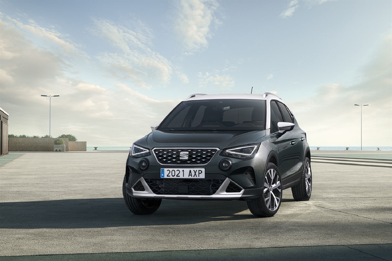 SEAT Arona Ανανεωμένο με πιο «offroad» εμφάνιση και νέα εσωτερική