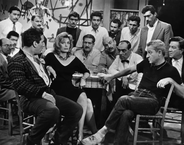 25-26 hatzidakis-pote tin kyriaki-2.jpg