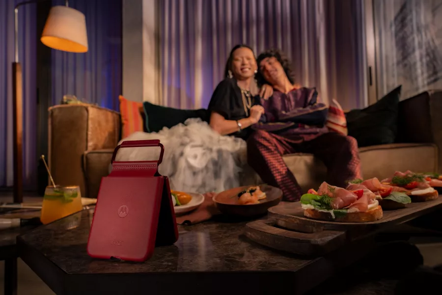 2025_MOTOROLA RAZR_60 ULTRA_GALLERY SHOOT_PHOTOS_20_S.jpg