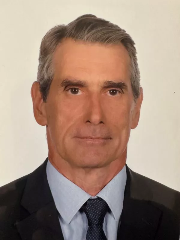 ΓΙΑΝΝΗΣ ΚΑΡΑΜΑΝΩΛΗΣ.jpg