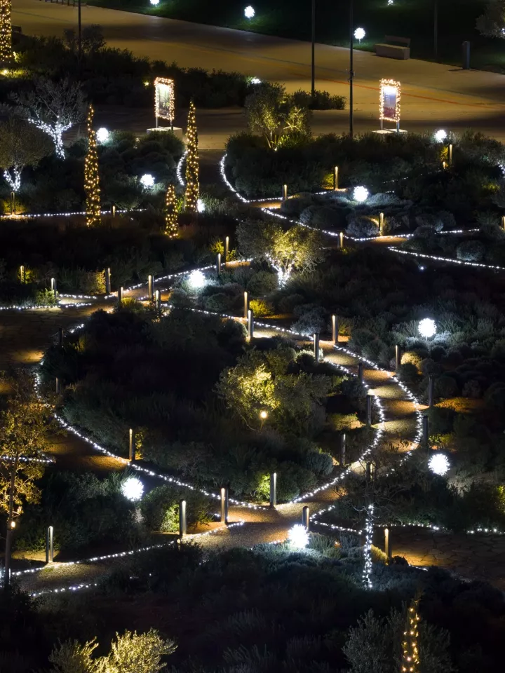 The Ellinikon North Pole Express 3.jpg