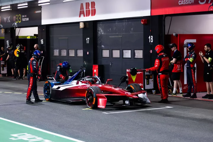 Citroën Formula E Team - JEDDAH_Race_3 copy.jpg