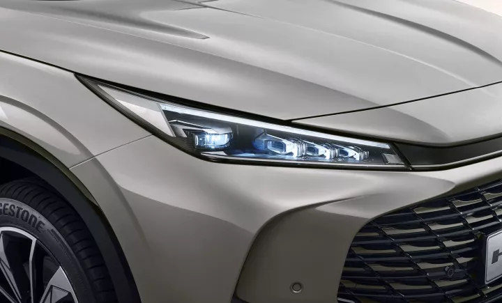 MG HS PHEV (3) copy.jpg