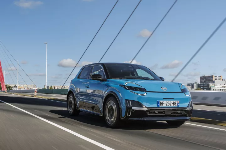 Nissan Micra (2).jpg