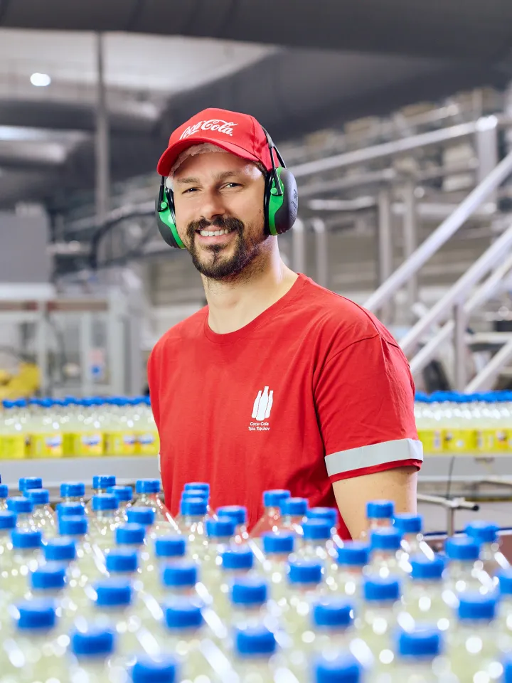 2605 Coca Cola portraits_0404_low.jpg