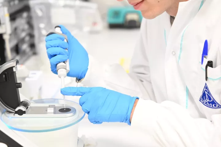 DEMO BIOTECH LAB.jpg