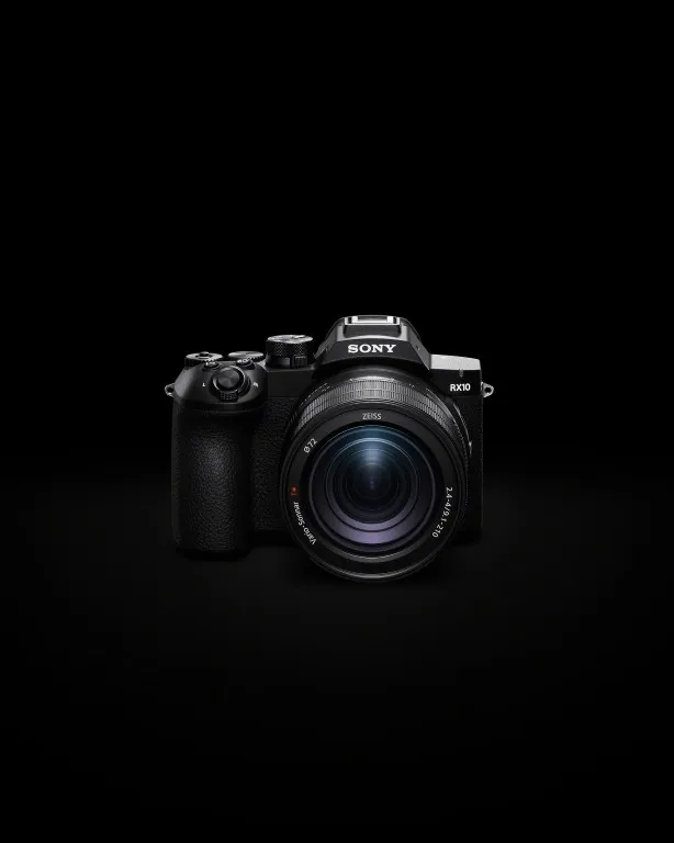 RX10 V_image_front_top_black-Large.jpg