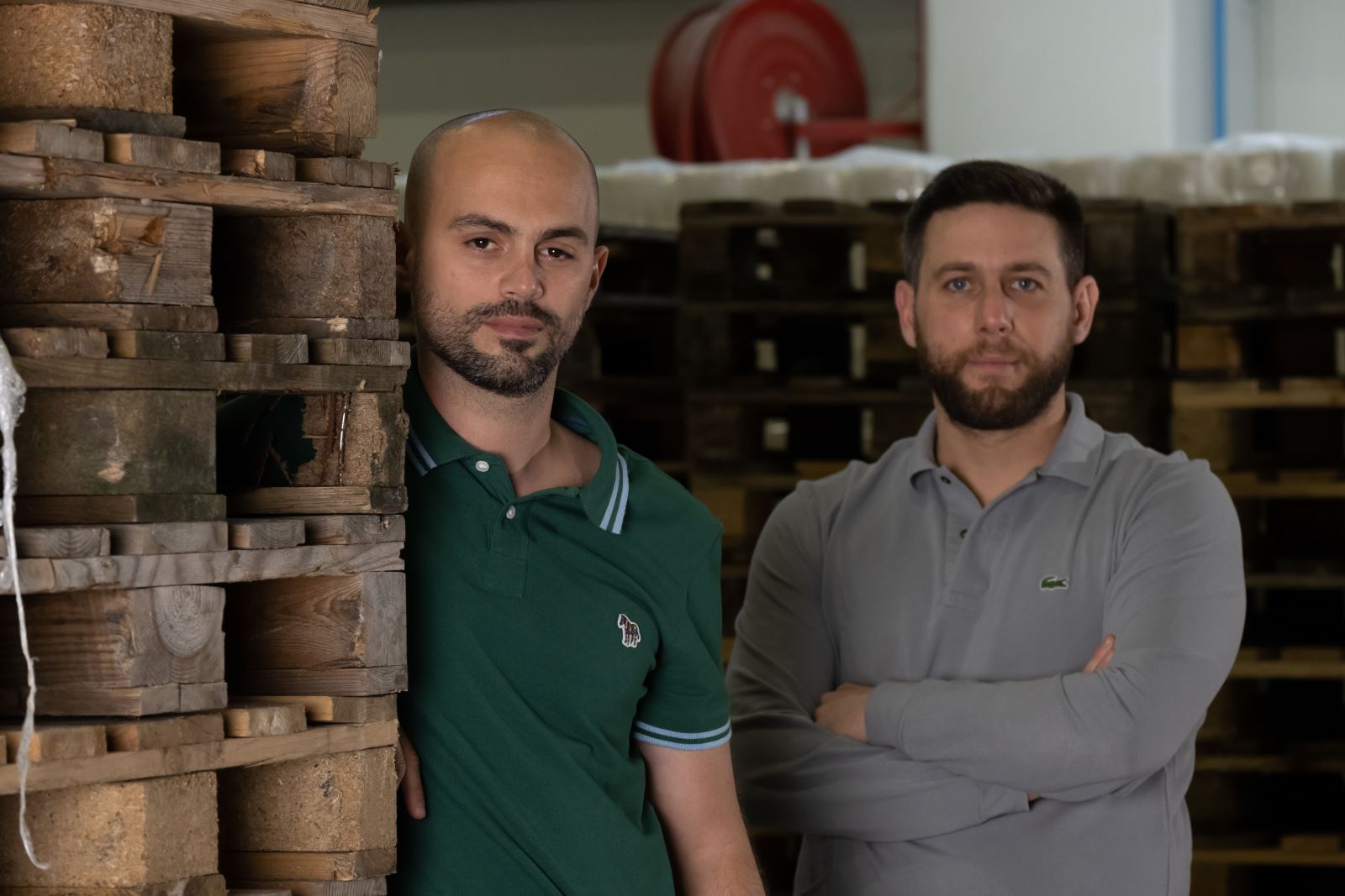 Ο Γιώργος Τρακάκης, Διευθύνων Σύμβουλος (αριστερά) και ο Θανάσης Χριστόπουλος, Αναπληρωτής Διευθύνων Σύμβουλος (δεξιά) είναι η δεύτερη γενιά διοίκησης