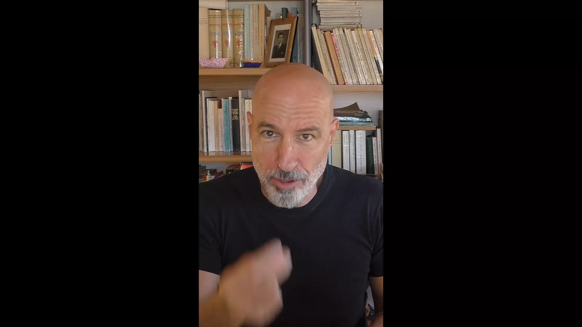 Φλοτίλα 2, η επιστροφή. Kυριολεκτικά! (vid)