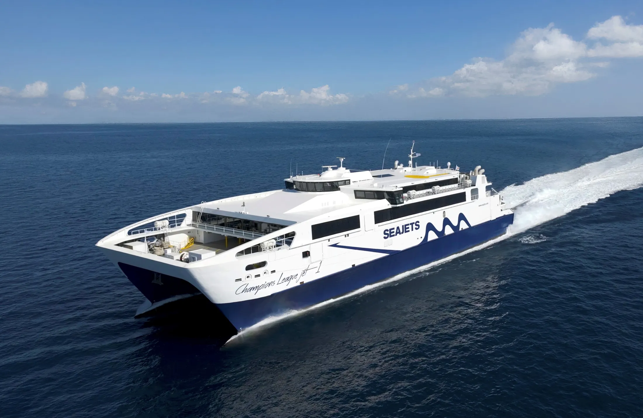 SEAJETS: Περισσότερα δρομολόγια, περισσότερο καλοκαίρι!