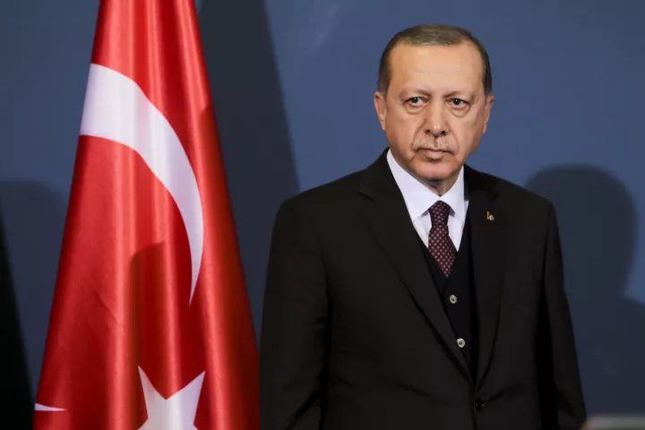 Ο Ερντογάν φιμώνει τους διαδικτυακούς επικριτές του