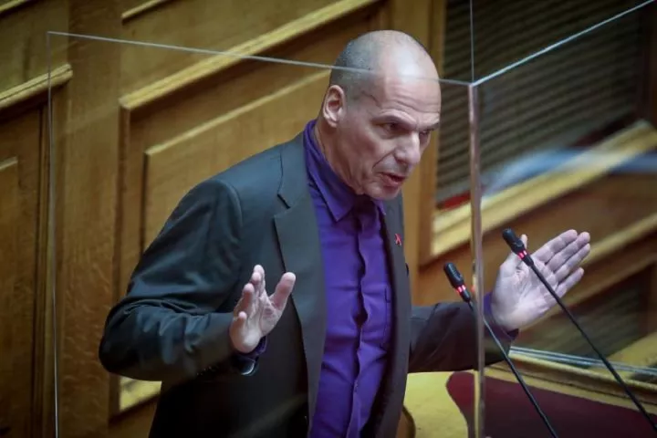 Γ. Βαρουφάκης: Πρέπει να διαφυλάξουμε το πανεπιστημιακό άσυλο