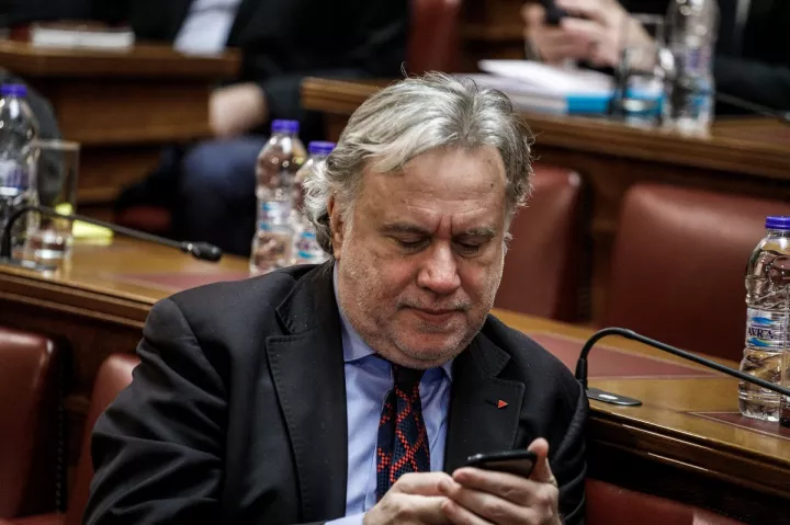 ΥΠΕΣ: Η υποψηφιότητα Κατρούγκαλου παραμένει σε ισχύ - Αν εκλεγεί μπορεί να παραδώσει την έδρα του