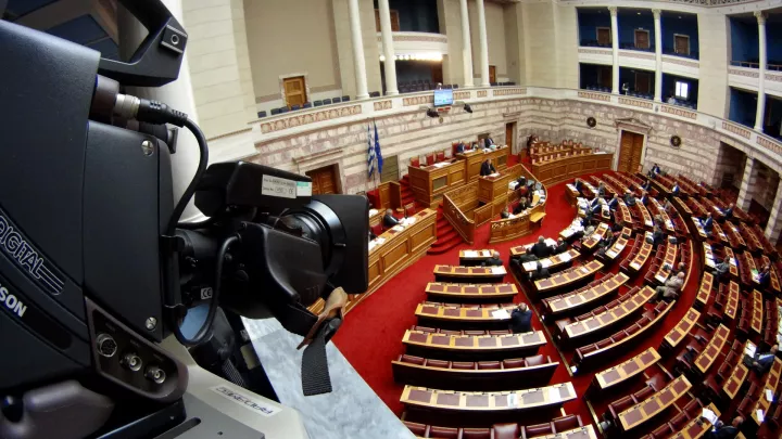 Οι αντιδράσεις της αντιπολίτευσης για τα αιματηρά επεισόδια στη Ν. Φιλαδέλφεια 