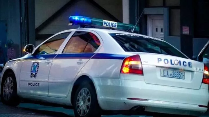 Στο αυτόφωρο ο Σύρος που μπήκε με μαχαίρι στον Αγ. Παντελεήμονα φωνάζοντας «Αλλαχού Ακμπάρ»