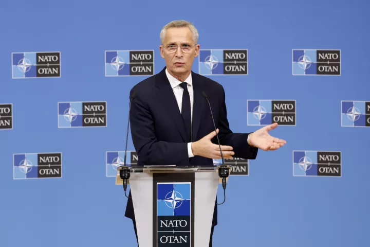 Στόλτενμπεργκ: Η Ρωσία ασκεί πίεση στους γείτονες και συμμάχους του ΝΑΤΟ μέσω μετανάστευσης