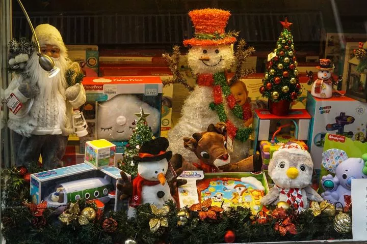 «Καλάθι Χριστουγέννων»: Σε ισχύ από σήμερα στα σουπερμάρκετ - Τι περιλαμβάνει 