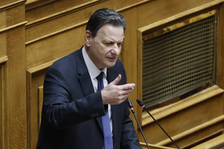 Θ. Σκυλακάκης σε Φάμελλο: Παραμύθι τα περί ιδιωτικοποίησης του νερού