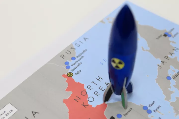 ΗΠΑ και Ν. Κορέα καταδικάζουν τις εκτοξεύσεις βαλλιστικών πυραύλων της Β. Κορέας