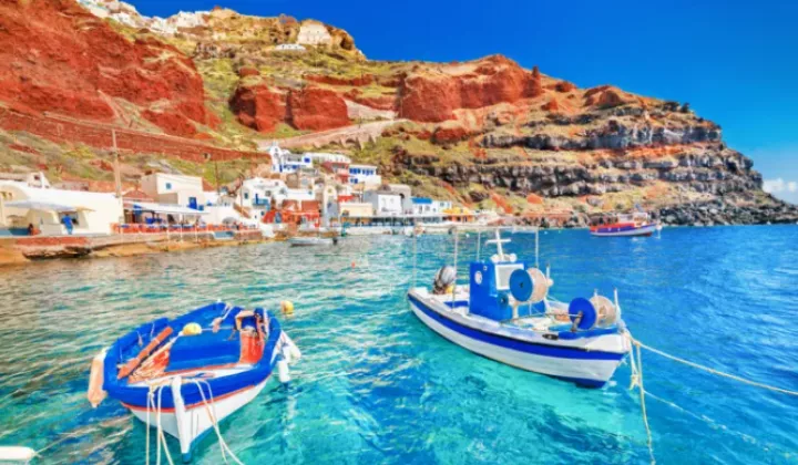 «Τουρισμός για Όλους 2024»: Υπεγράφη η ΚΥΑ, τι αλλάζει