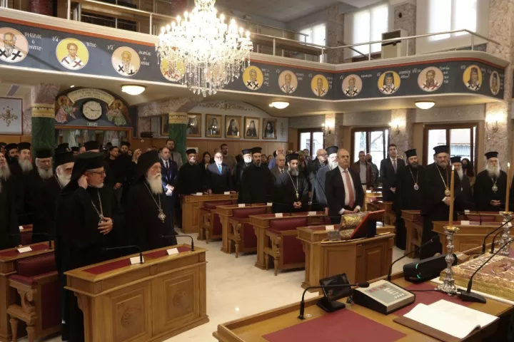 Ιερός Σύνδεσμος Κληρικών Ελλάδας: Θα σεβαστούμε τις αποφάσεις της Ιεράς Συνόδου