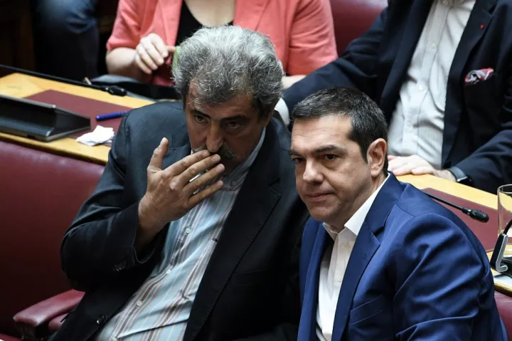 Ο Τσίπρας στη ζώνη του λυκόφωτος