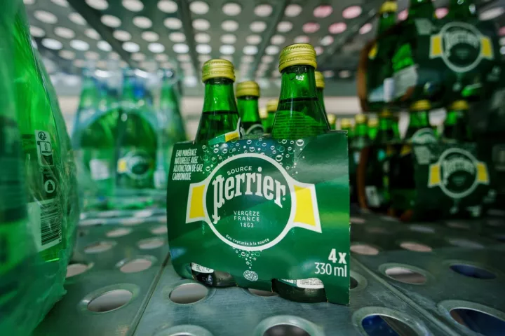 Πώς η Nestlé και η γαλλική κυβέρνηση προσπάθησαν να αποκρύψουν το σκάνδαλο με το νερό Perrier