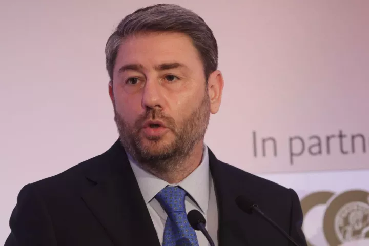 Το ΠΑΣΟΚ στον αστερισμό των fake news για μια «εντολή Δένδια» που δεν υπάρχει!    