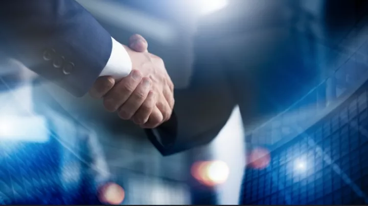 Τι φέρνει το mega deal σε Χρηματιστήριο Αθηνών και οικονομία