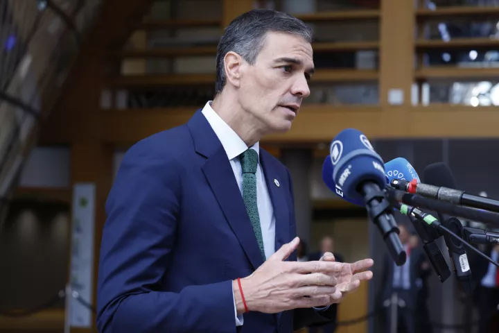 Ισπανία: Σε περιδίνηση η κυβέρνηση Σάντσεθ λόγω νέου σκανδάλου - Ζητά εκλογές η αντιπολίτευση