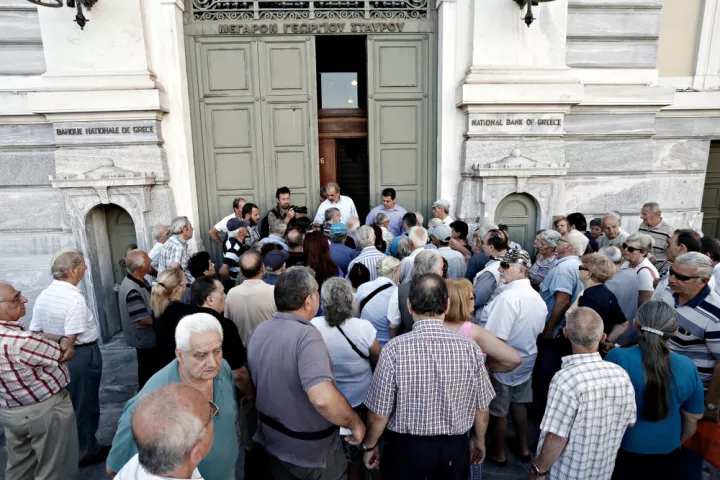 Στρώνεται ο δρόμος του Grexit