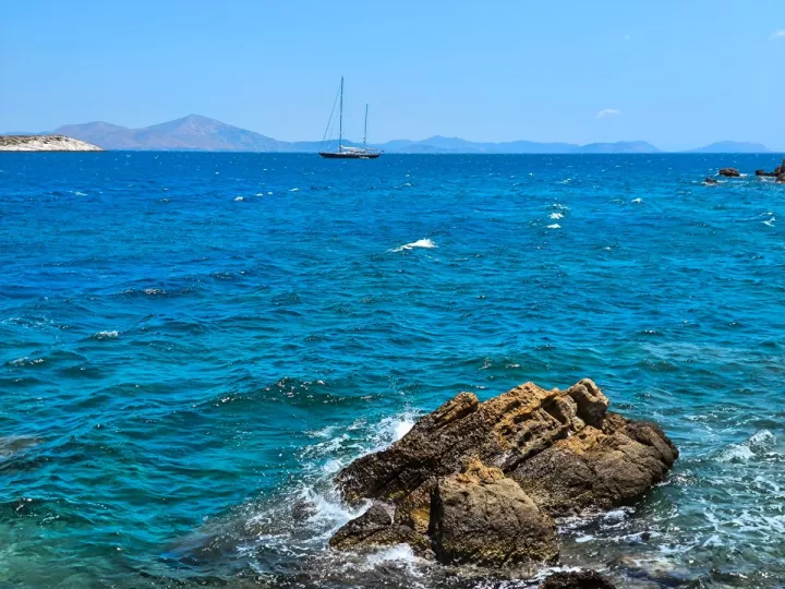 Καιρός: Στους 41 βαθμούς η θερμοκρασία – Σε επιφυλακή ο κρατικός μηχανισμός, έκτακτα μέτρα για τους εργαζόμενους