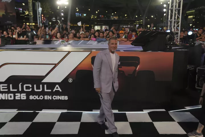 H Apple θέλει να αγοράζει τα δικαιώματα για την Formula 1 στις ΗΠΑ - Ο ρόλος του Μπραντ Πιτ 
