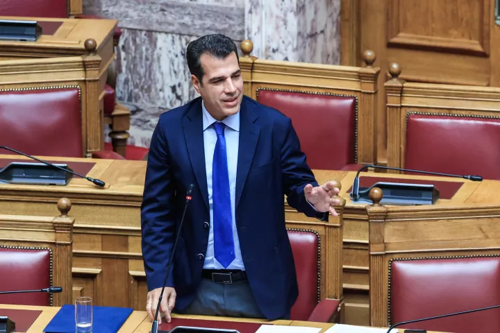 Θ. Πλεύρης: Δραστική μείωση των επιδομάτων για όσους παίρνουν άσυλο