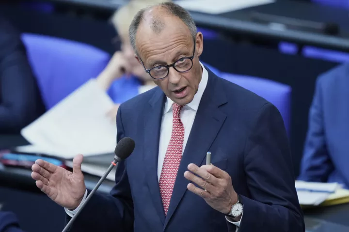 Μερτς: Η Γερμανία είναι έτοιμη να αγοράσει Patriot από τις ΗΠΑ για την Ουκρανία