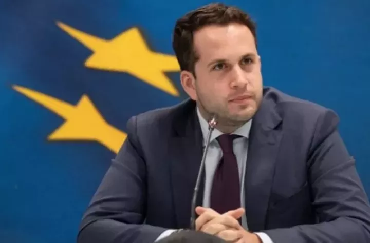 Ο. Τσάπαλος: Mαζικοί έλεγχοι στις παραλίες και χρήση drones σε απομακρυσμένα μέρη - Υψηλά πρόστιμα για παρανομίες