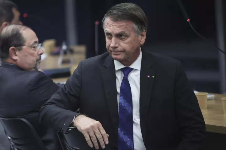 Μπολσονάρου: Οι εισαγγελείς ζητούν την ενοχή του για απόπειρα πραξικοπήματος και σύσταση ένοπλης οργάνωσης