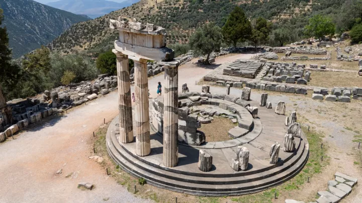 Άνω των 10 εκατ. ευρώ οι εισπράξεις από μουσεία και αρχ. χώρους