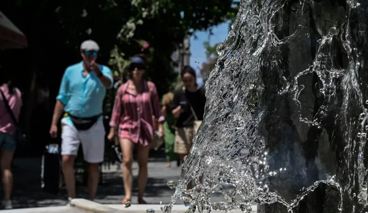 Θερμική επιβάρυνση σήμερα σε όλη τη χώρα - Θερμοκρασίες έως  38°C