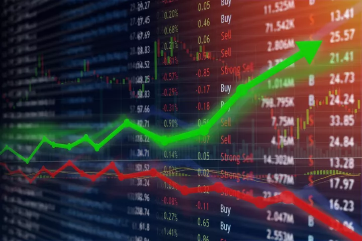 Το στοίχημα των αποτιμήσεων στη Wall Street