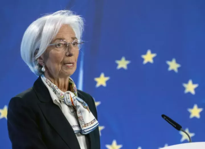 EKT: Η δύσκολη ισορροπία μεταξύ δασμών, ανάπτυξης και πληθωρισμού