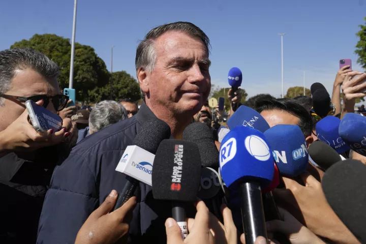 Βραζιλία: Ηλεκτρονικό βραχιολάκι για τον πρώην πρόεδρο Μπολσονάρου 