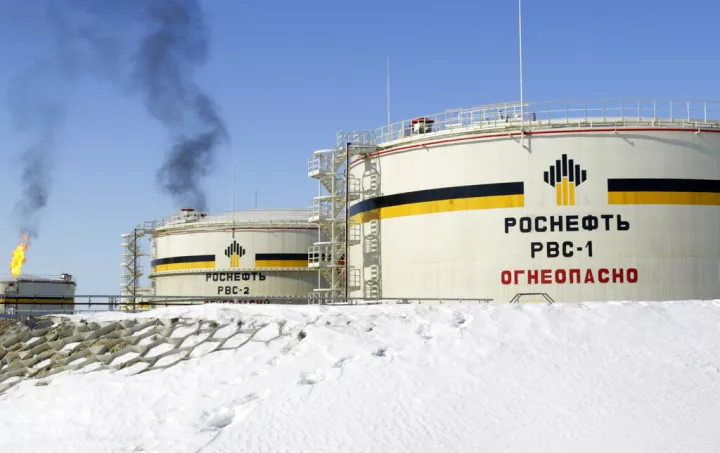 Η ρωσική Rosneft καταγγέλλει τις ευρωπαϊκές κυρώσεις στην ινδική Nayara Energy
