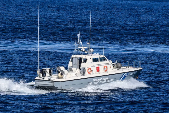 Εντοπισμός και διάσωση 74 αλλοδαπών νότια των Καλών Λιμένων
