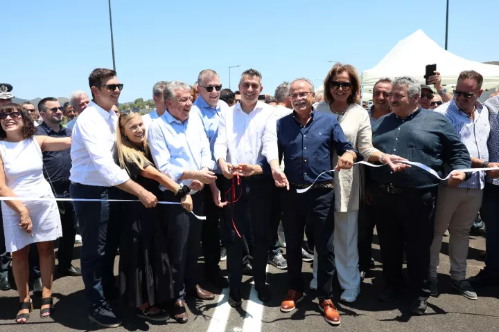 Παραδόθηκε η νέα γέφυρα του Κερίτη στον Αλικιανό - Χρ. Δημας: Ικανοποιήσαμε ένα πολύ σημαντικό αίτημα της τοπικής κοινωνίας