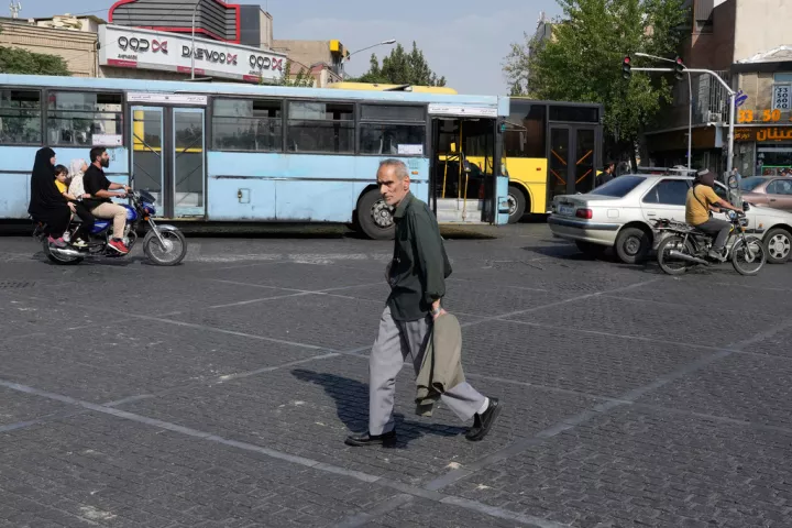 Η Τεχεράνη «βλέπει» προσπάθειες στρατολόγησης Ιρανών από ξένες υπηρεσίες 