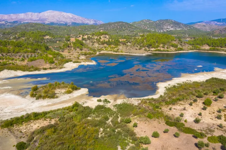 Bloomberg: Τι προβλέπει το Εθνικό Σχέδιο για τη λειψυδρία