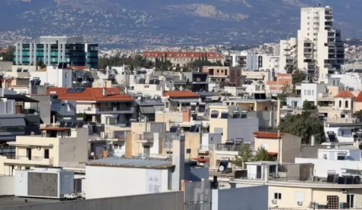 Μικρή η επίδραση του Airbnb στην αύξηση των ενοικίων - 2,28 εκατ.  τα κενά σπίτια στην Ελλάδα
