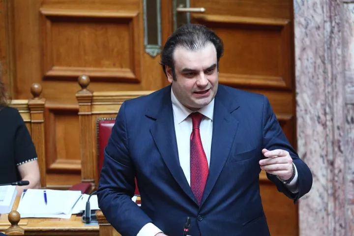 Βουλή: Μήνυση και αγωγή Πιερρακάκη για δημοσιεύματα που του επιτέθηκαν προσωπικώς για τα ψηφιακά έργα