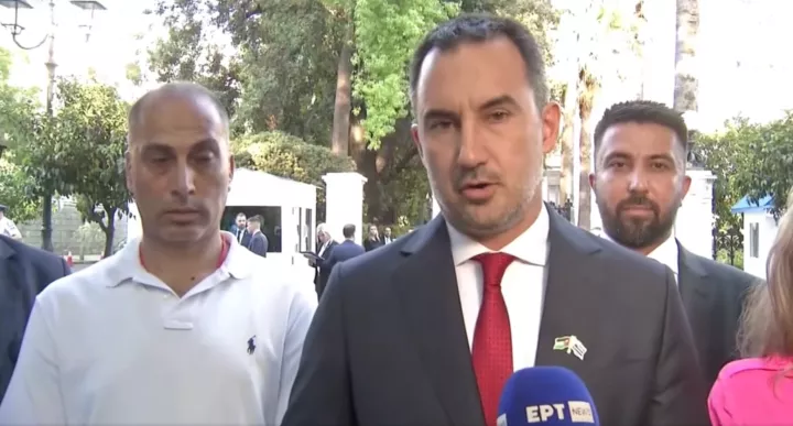 Χαρίτσης: Αποχώρησε από τη δεξίωση στο Προεδρικό - Καταγγέλλει ότι δεν επετράπη η είσοδος στον συνοδό του, πήγε με Παλαιστίνιο πρόσφυγα
